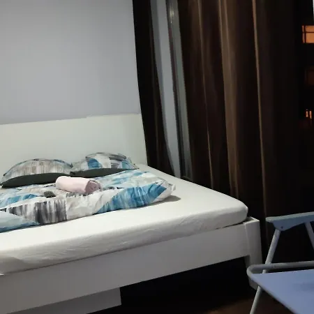 Honey Luxroom Centrum Homestay *